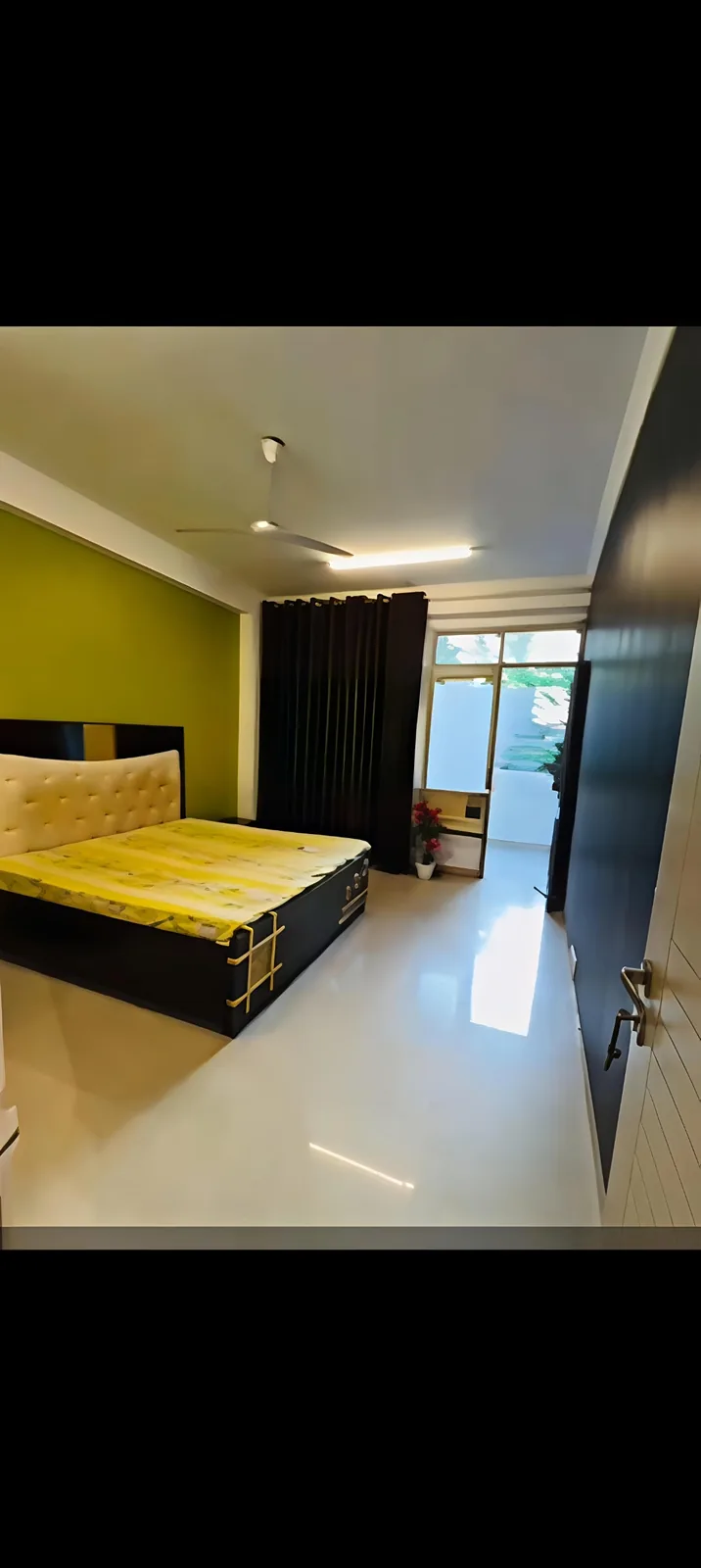 L-17A/5 First Floor, DLF Phase-2 photo 46
