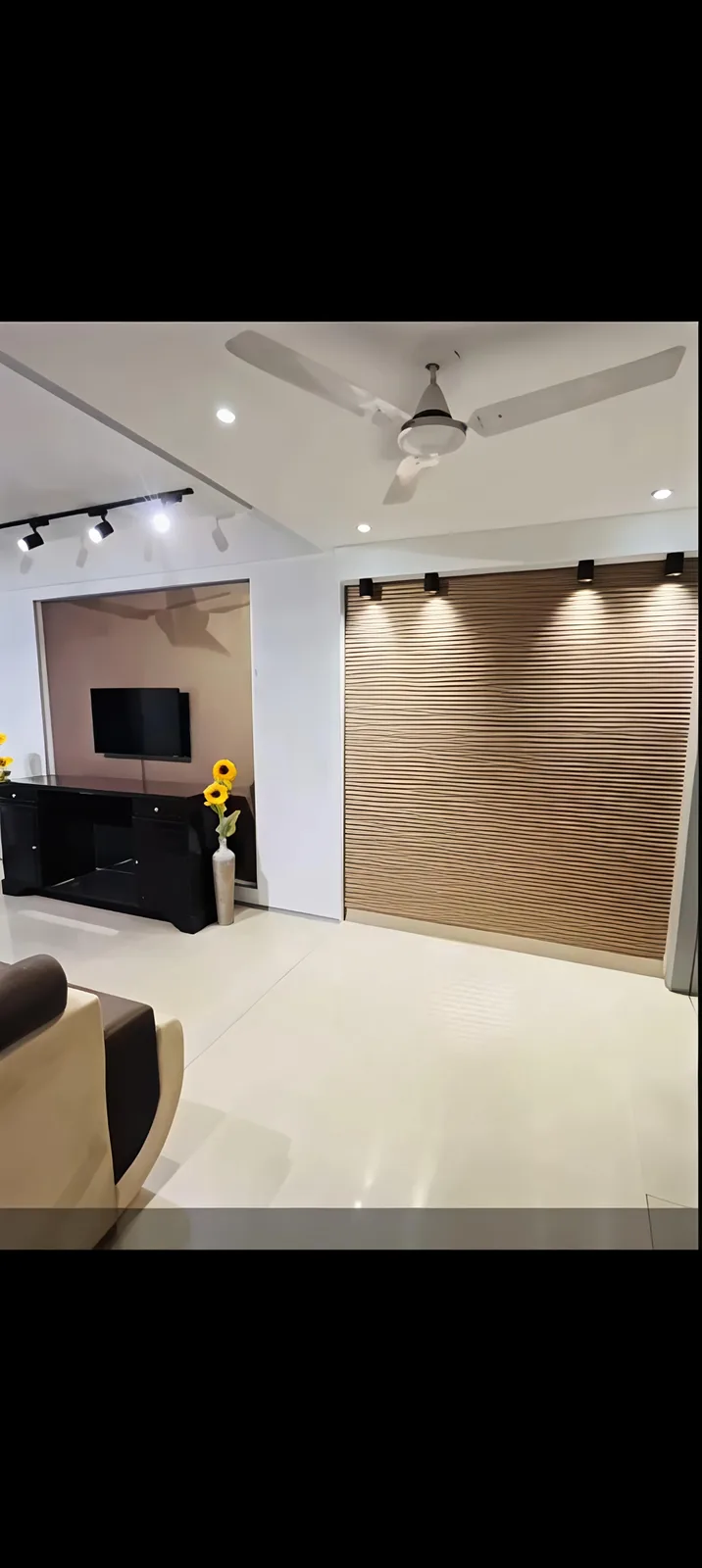 L-17A/5 First Floor, DLF Phase-2 photo 48