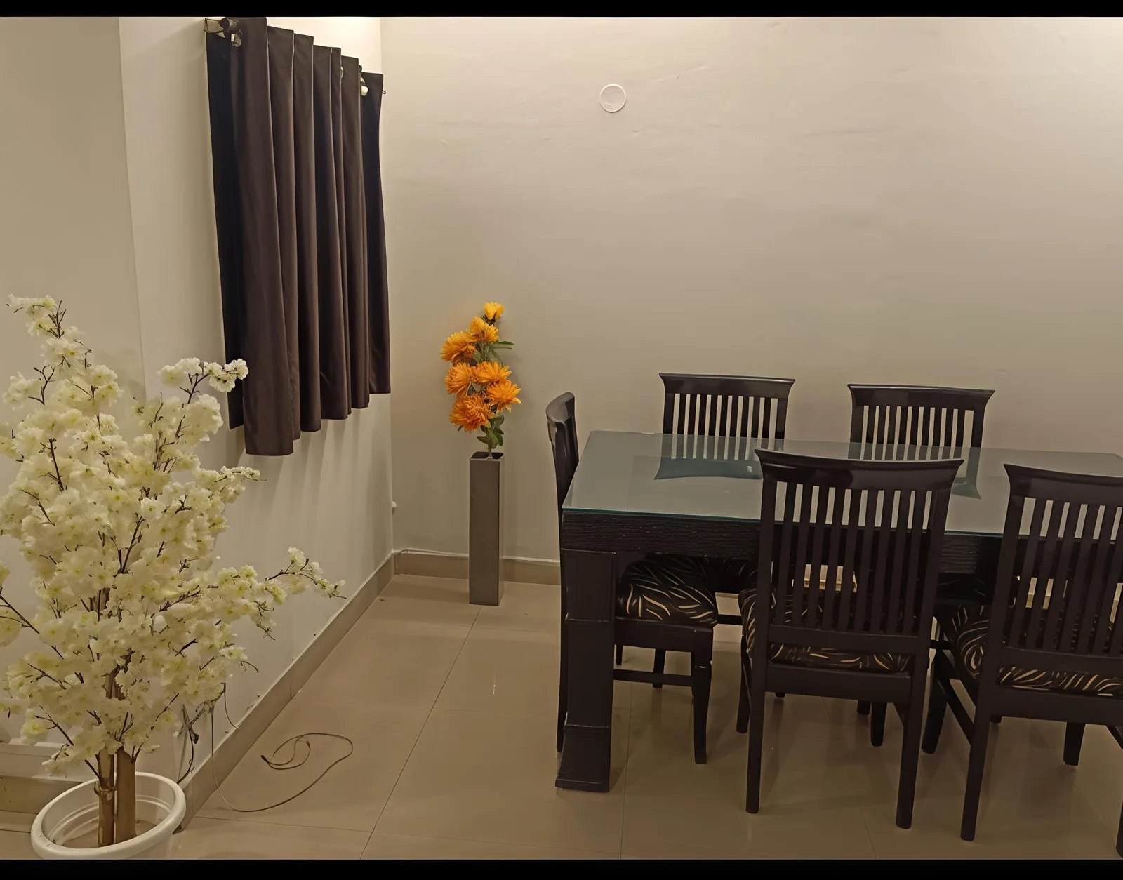L-17A/5 Second Floor, DLF Phase-2 photo 3