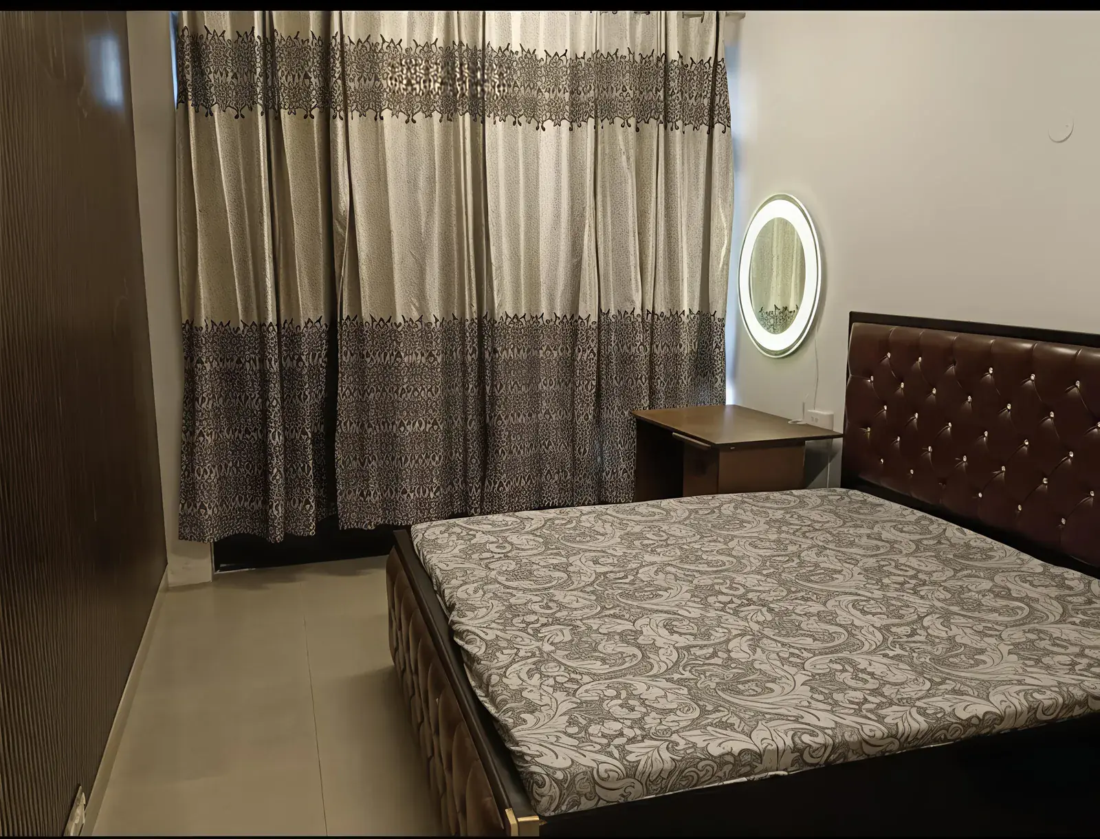 L-17A/5 Second Floor, DLF Phase-2 photo 16