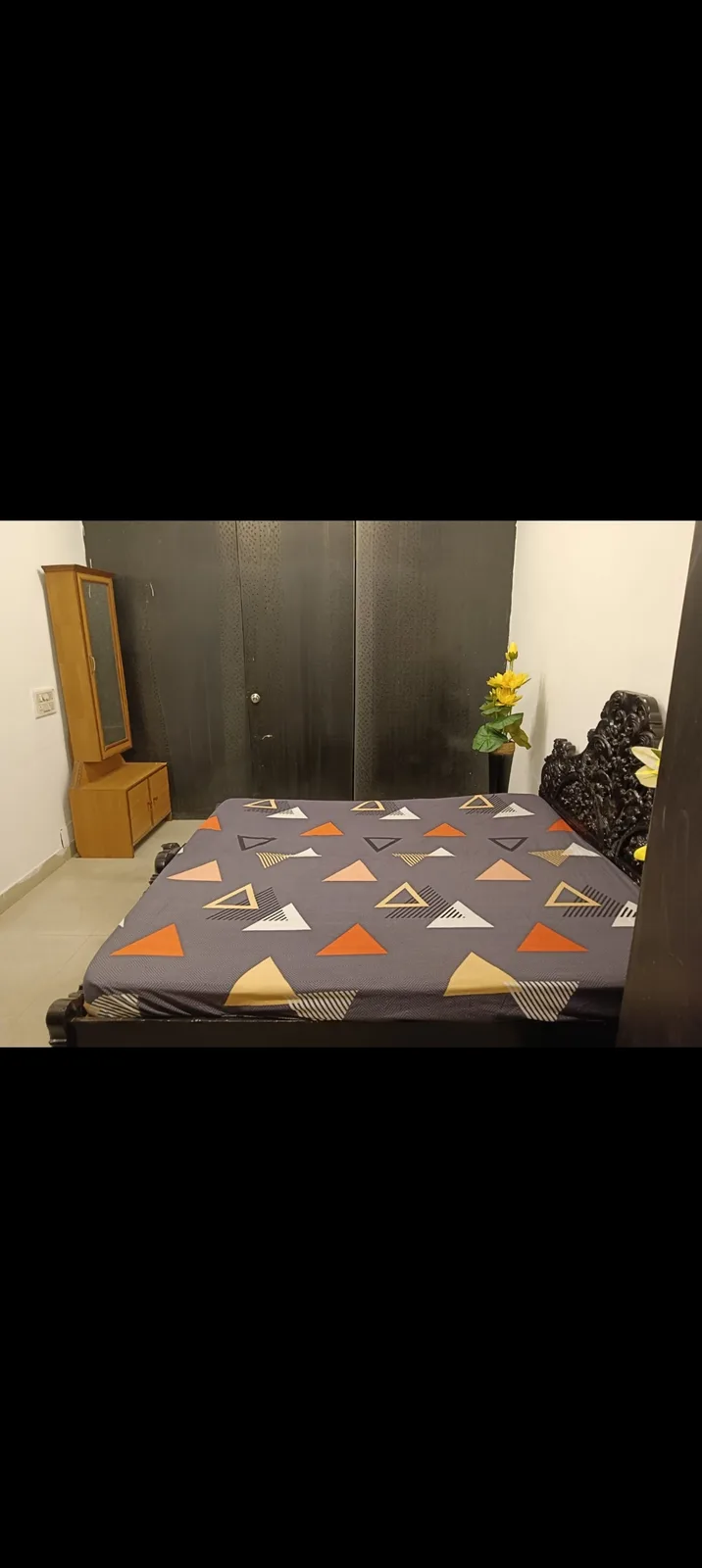 L-17A/5 Second Floor, DLF Phase-2 photo 19