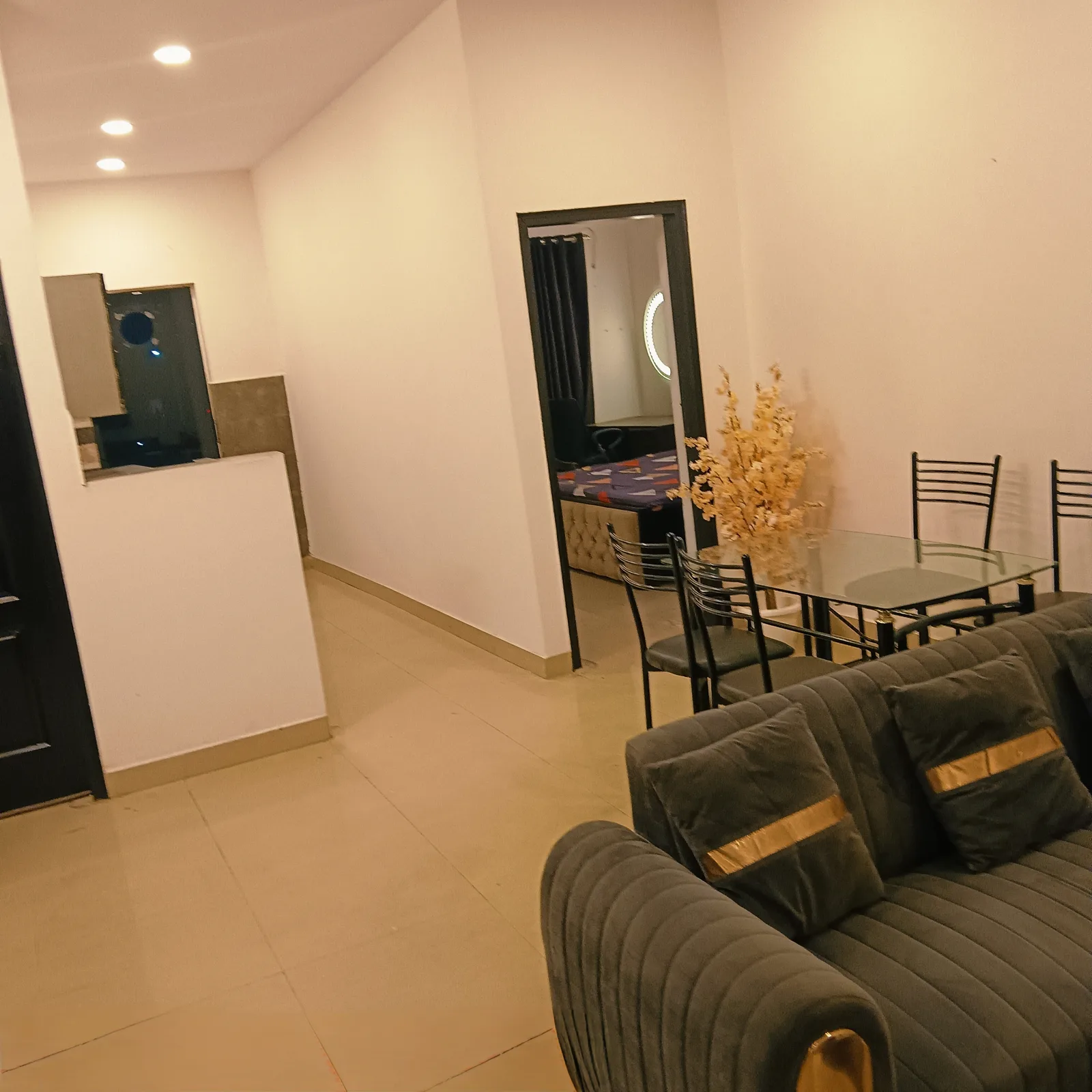 L-17A/5 Third Floor, DLF Phase-2 photo 26