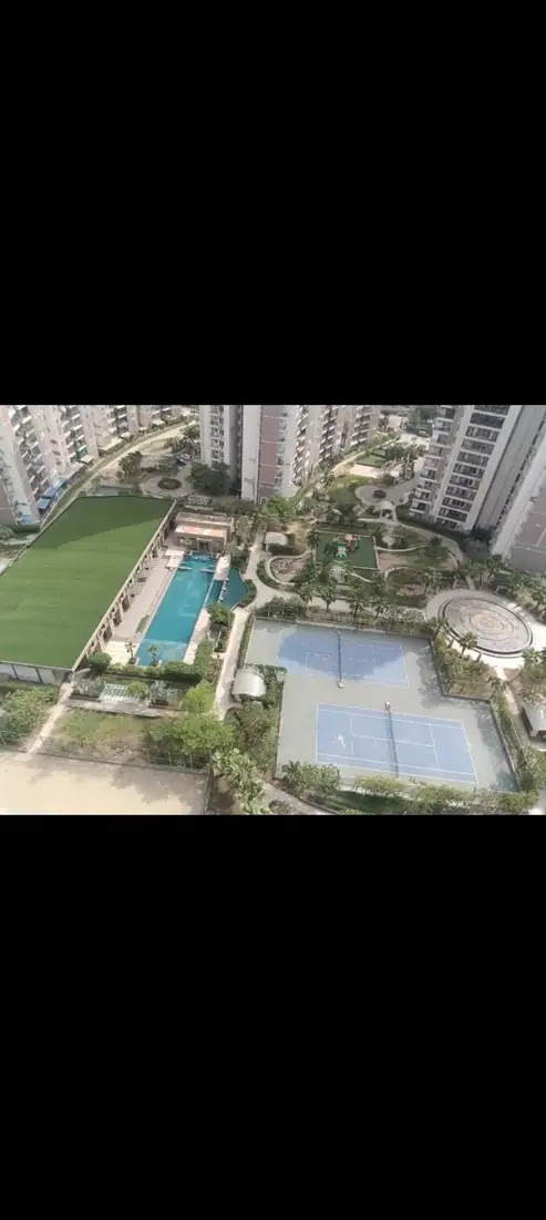 D-1802, Sector 107 verified property photo 2