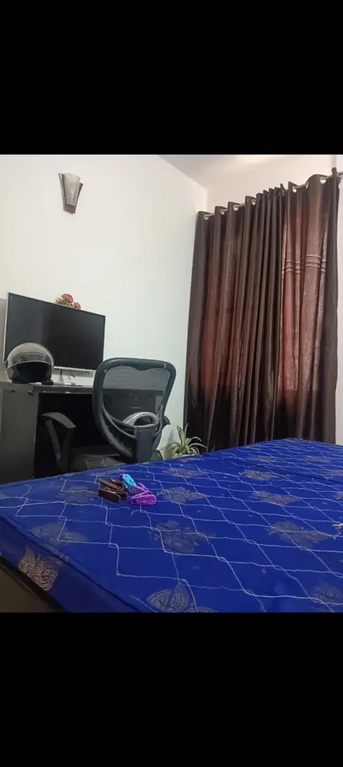 D-1802, Sector 107 verified property photo 4