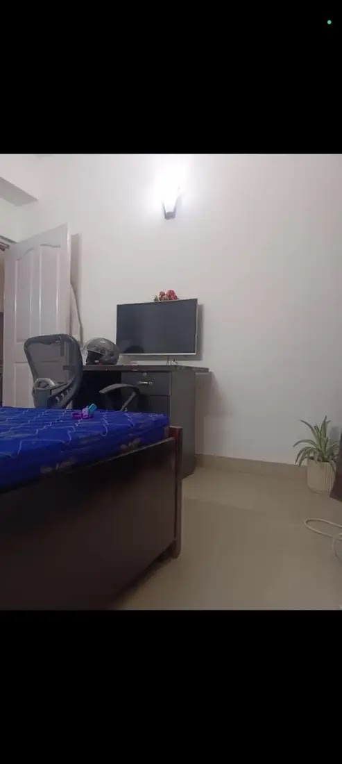 D-1802, Sector 107 verified property photo 6